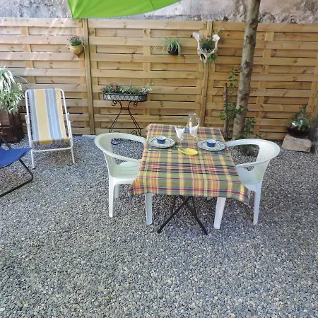 Les Lavandes D'estoublon * Estoublon